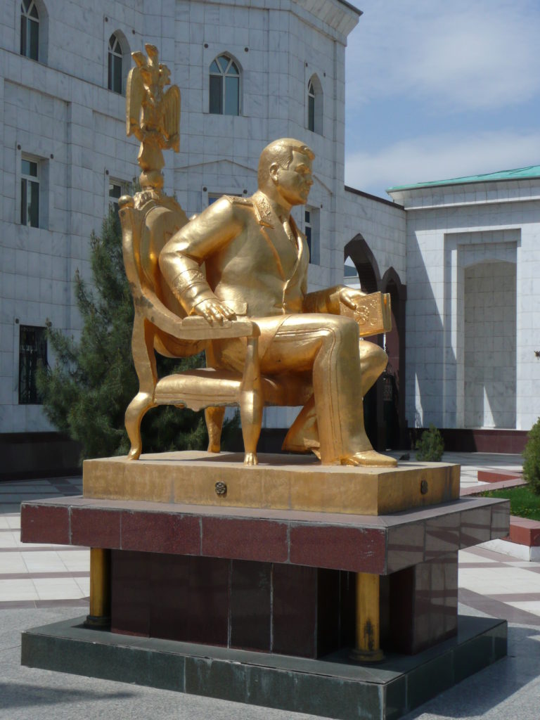 Yet another sodding gold statue of Turkmenbashi